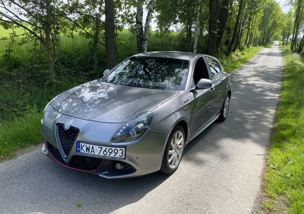 Alfa Romeo Giulietta cena 52200 przebieg: 124500, rok produkcji 2016 z Skawina małe 254